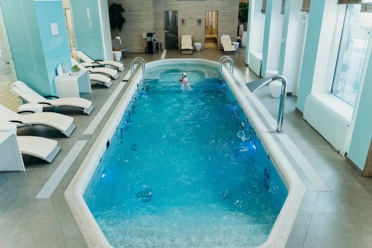 Weekly Pool Cleaning & Service in San Jose, CA